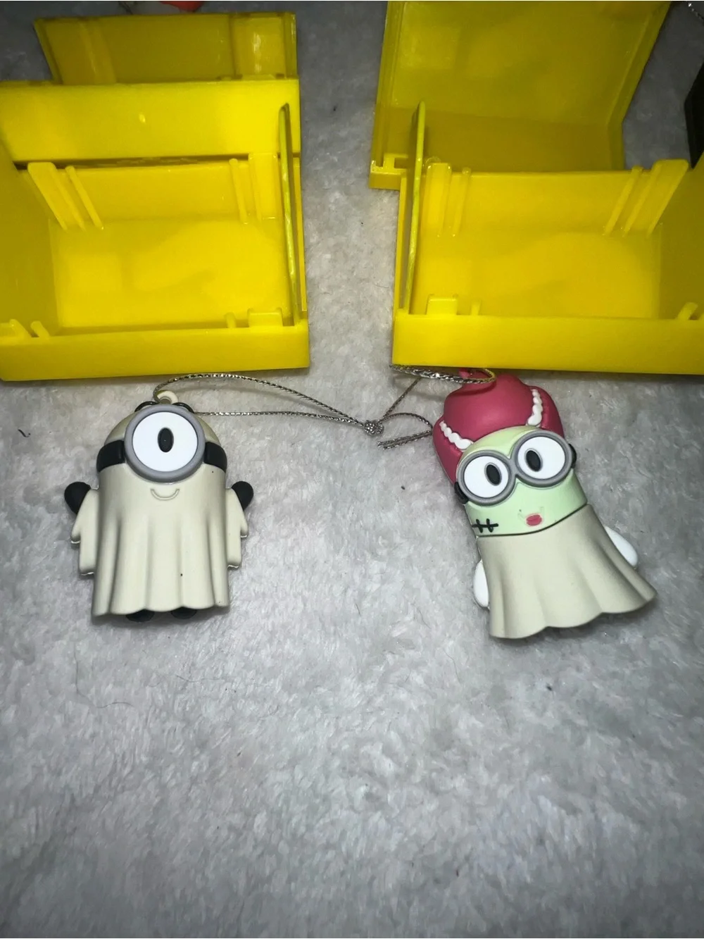 Hallmark mystery Halloween ornaments various characters includes all 6